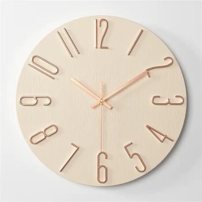 Horloge murale à piles, petite horloge analogique de 12 pouces, adaptée à la maison, au bureau, une 