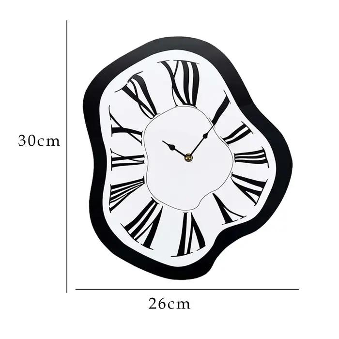 Horloge de fusion créative, horloges déformées uniques en acrylique pour étagère, bureau, boutique, 