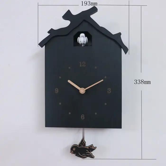 Horloge murale créative et élégante en forme de maison de coucou, en bois, avec carillon et pendule,