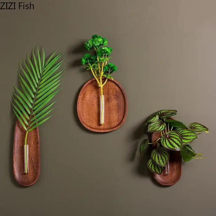 Vase mural créatif en bois