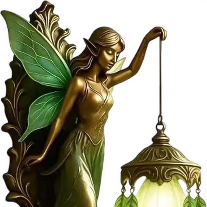 Lampe murale Myth, design unique
