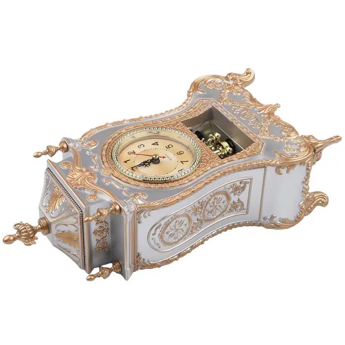 Horloge de style antique