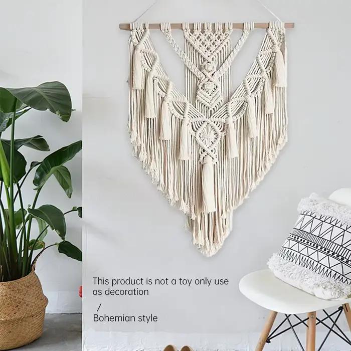 Tapisserie murale suspendue en macramé