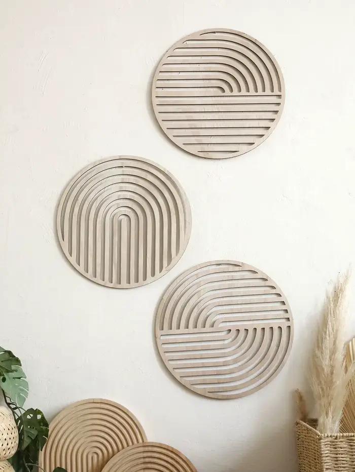 Décoration murale en bois naturel
