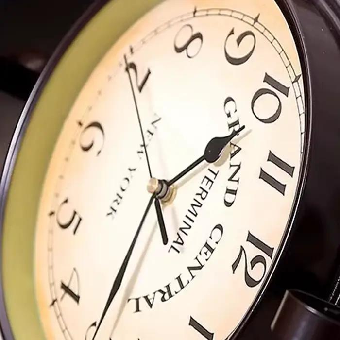 Horloge murale double face imperméable