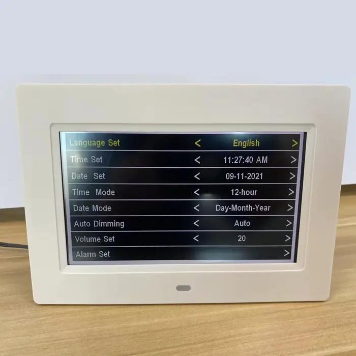 Horloge calendrier numérique LED à 12 alarmes avec affichage multilingue pour afficher