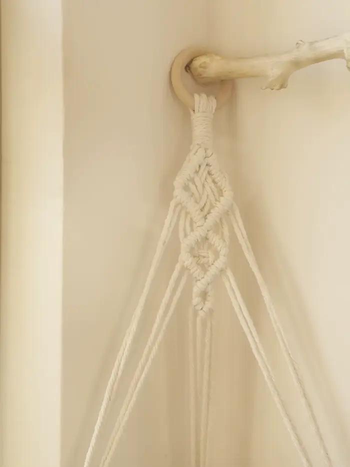Étagère suspendue en macramé style Boho