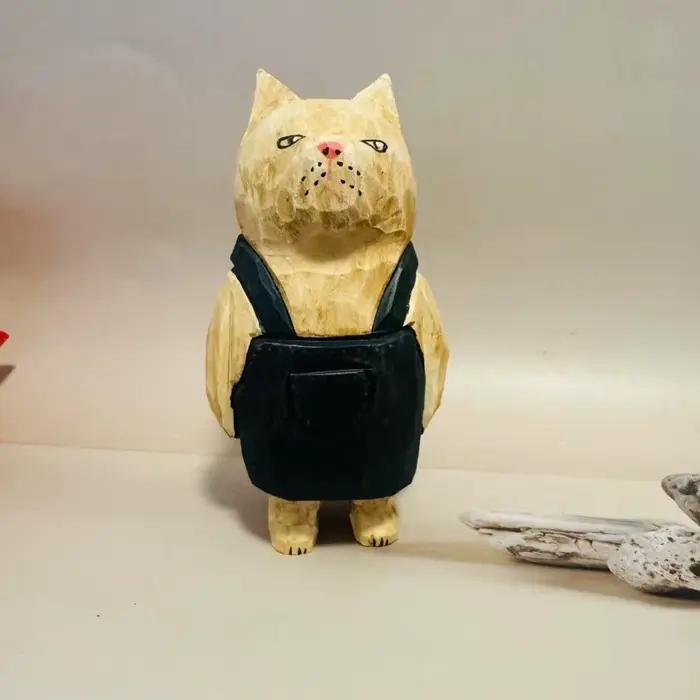 Ornement de chat en bois sculpté à la main