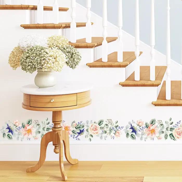 Superbe autocollant mural décoratif pour plinthe