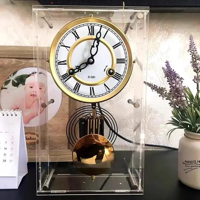 Horloge Mécanique Nordique Rétro Transparente