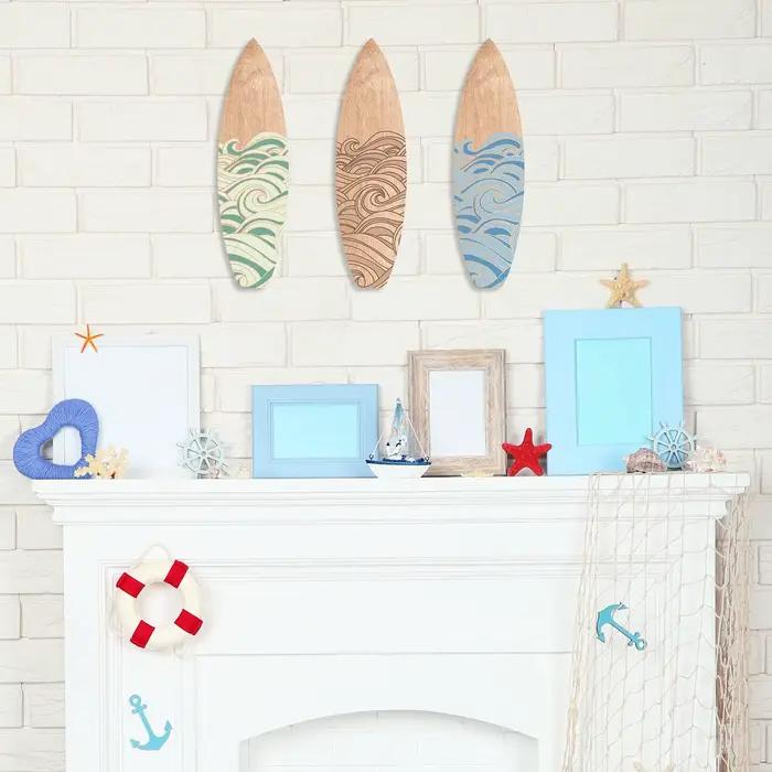Décoration murale de planche de surf en bois