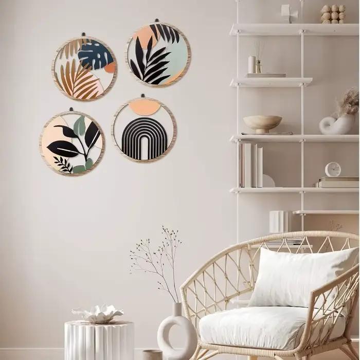 Décoration murale artisanale en bois