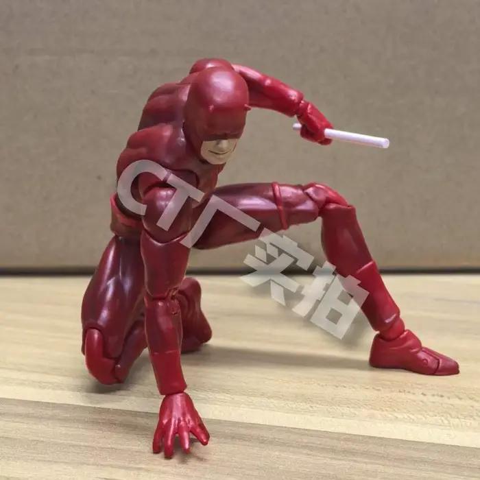 Figurine d'action CT Mafex 223 Daredevil, version de bande dessinée de 6 pouces, modèle articulé, super héros Marvel, objet de collection pour collectionneurs adultes