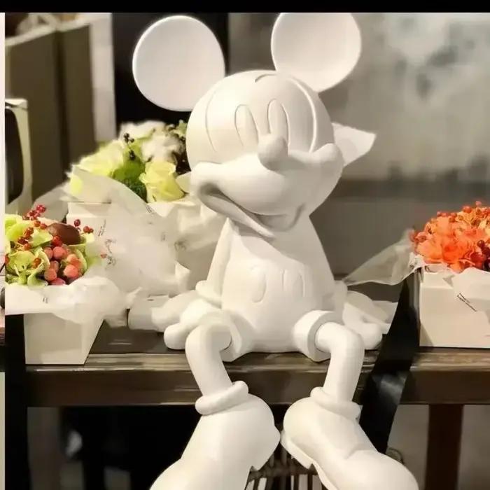 Sculpture de Mickey assis moderne minimaliste de 28 cm