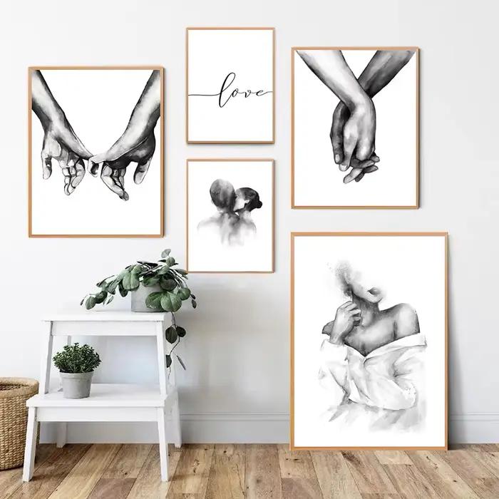 Peinture sur toile nordique minimaliste noir blanc femme Sexy épaule romantique baiser citations amoureux affiches à main et imprimés décor de chambre