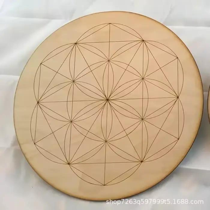 Plaques géométriques en bois pour la décoration de la maison