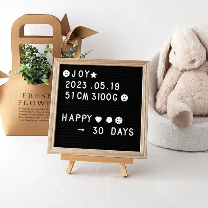 Tableau de messages en bois simple avec lettres modifiables