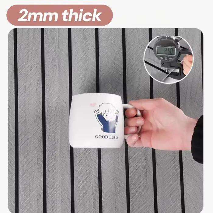 Panneaux muraux autocollants 30x30cm pour plafond