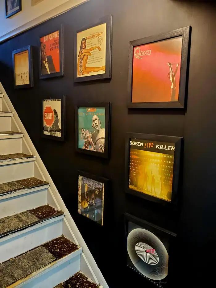 Cadre mural pour disques vinyles