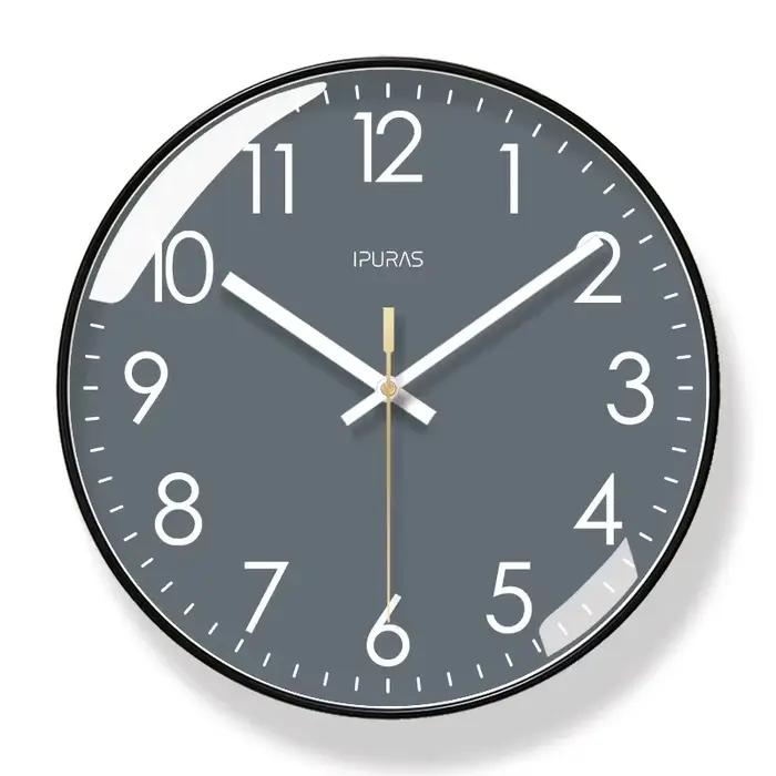 Horloge murale à quartz au design moderne