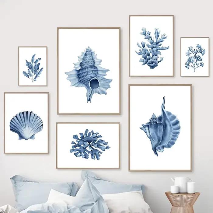 Peinture sur toile murale en aquarelle avec coquillages de corail bleu et algues