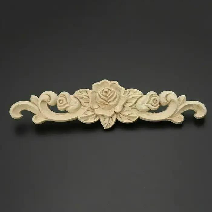 Applique de meubles en bois sculpté