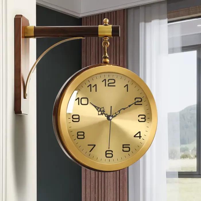 Horloge murale Simple et Unique