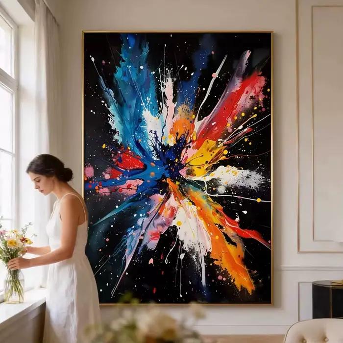 Mur de peintures à l'huile abstraites de femme