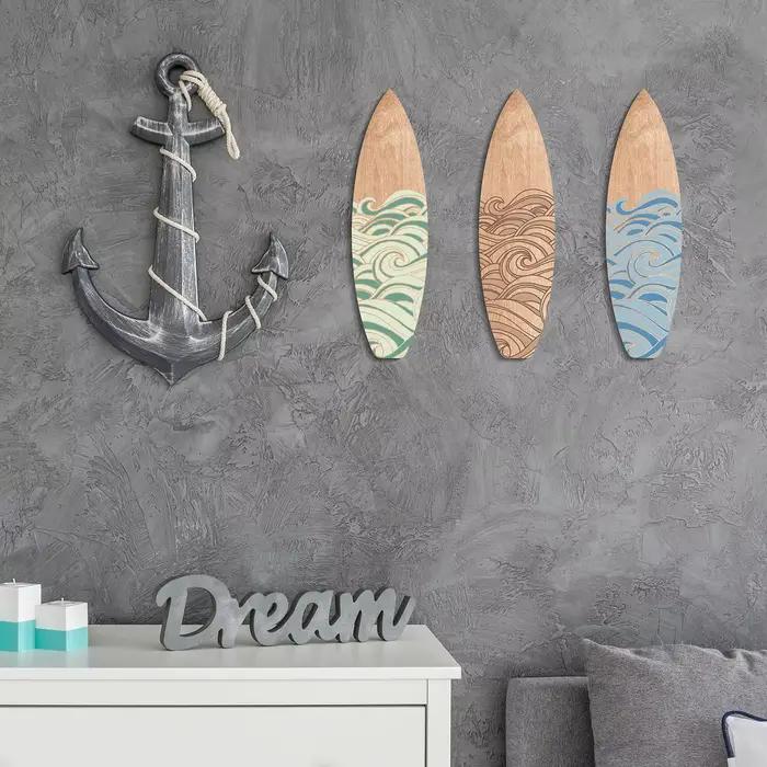 Décoration murale de planche de surf en bois