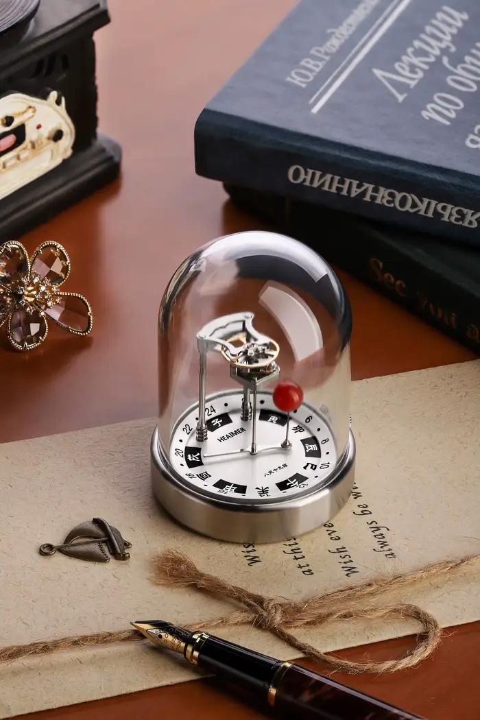 Horloge de table mécanique, ornement, permettant de voir l'heure