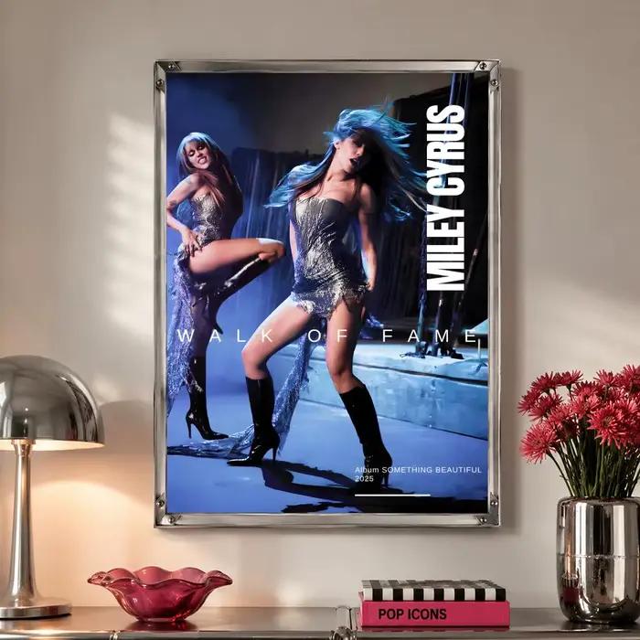 Affiche autocollante de la chanteuse M-Miley C-Cyrus, décoration murale imperméable et amovible pour