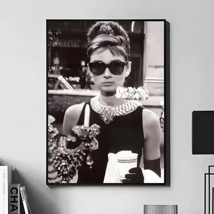 Affiche intemporelle A-Audrey Hepburn