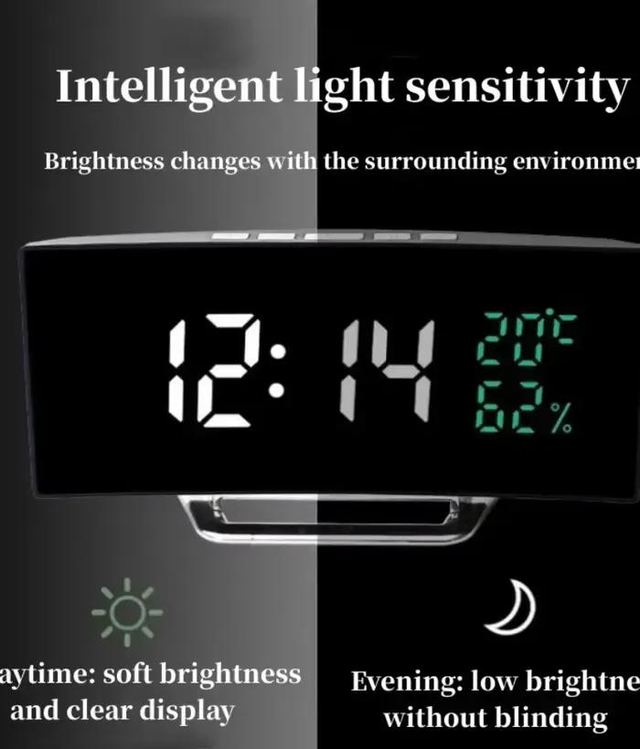 Miroir réveil numérique température Date 2 niveaux de réglage de la luminosité Snooze horloge de Table 12/24H Mode nuit