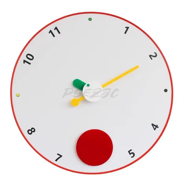 Horloge murale d'art personnalisée