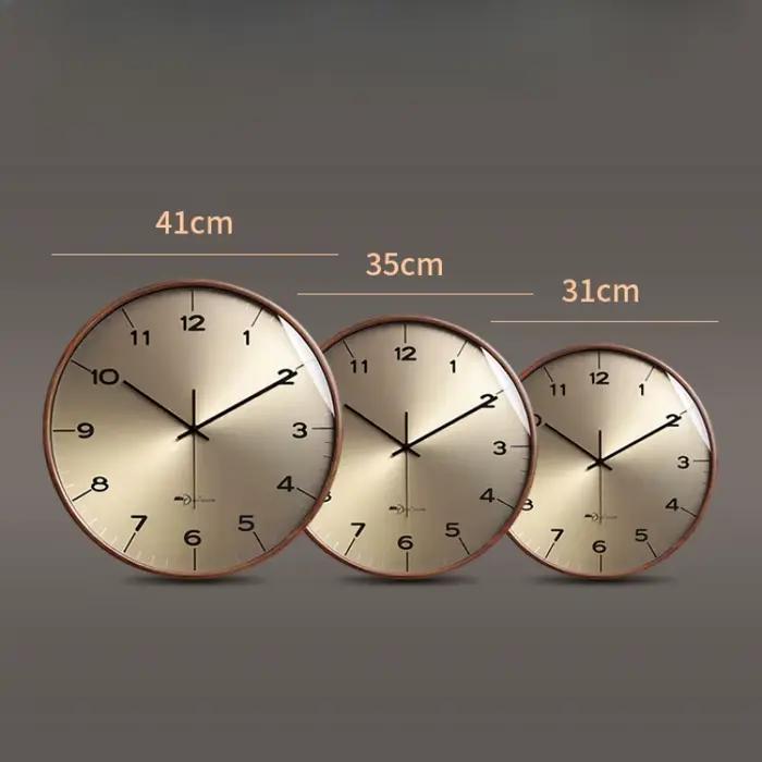 Horloge murale en bois massif simple moderne