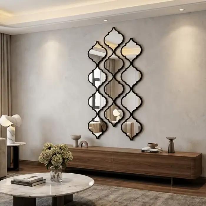12 grands miroirs muraux marocains - Décoration marocaine noire adaptée à la salle de bain