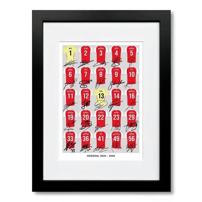 Décoration murale de l'équipe de l'Arsenal 2025-2026 - Collage encadré avec des maillots de joueurs (Saka