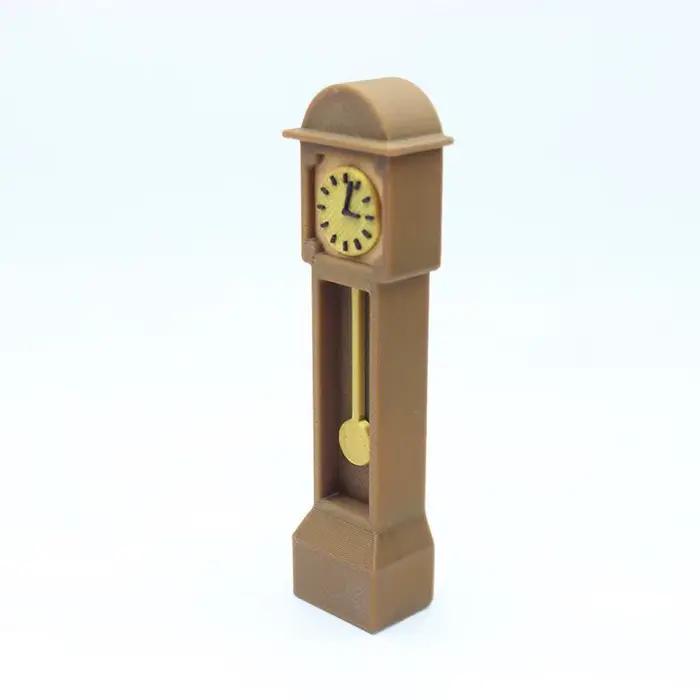 Mini horloge de sol rétro pour maison de poupée