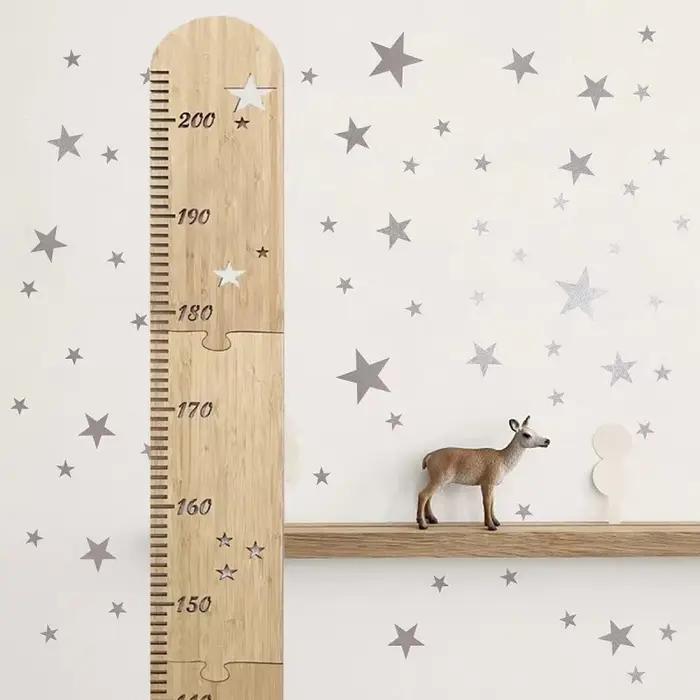 Règle de tableau de croissance nordique en bois pour enfants