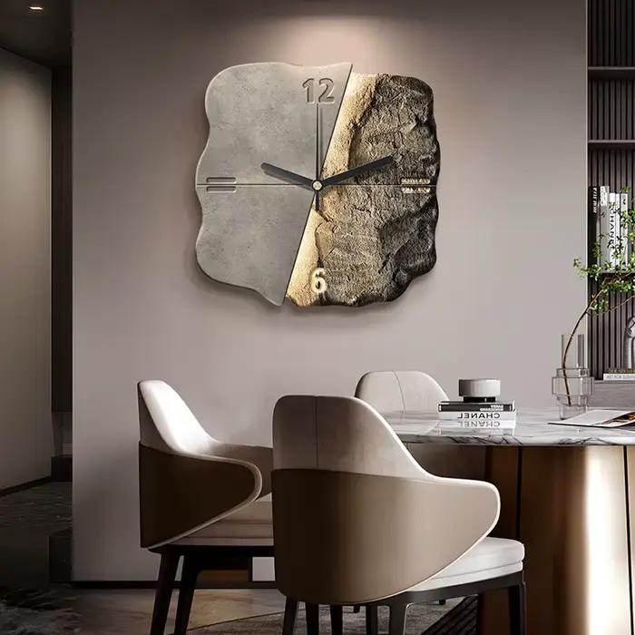 Horloge murale de luxe