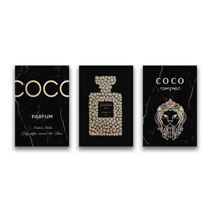 Affiches et impressions de bouteille de parfum COCO noir et or