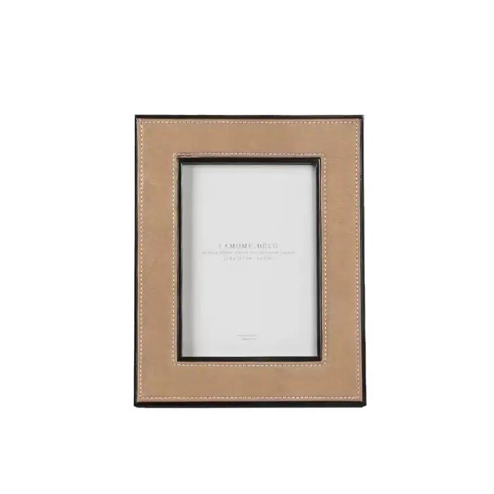 Cadre photo en cuir de luxe moderne, objet de décoration pour la maison