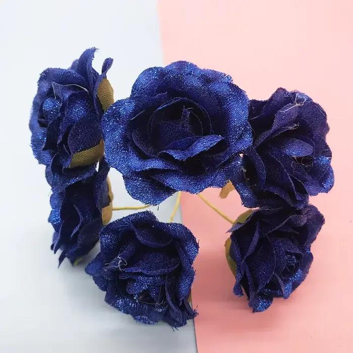 Petit bouquet de roses camélia