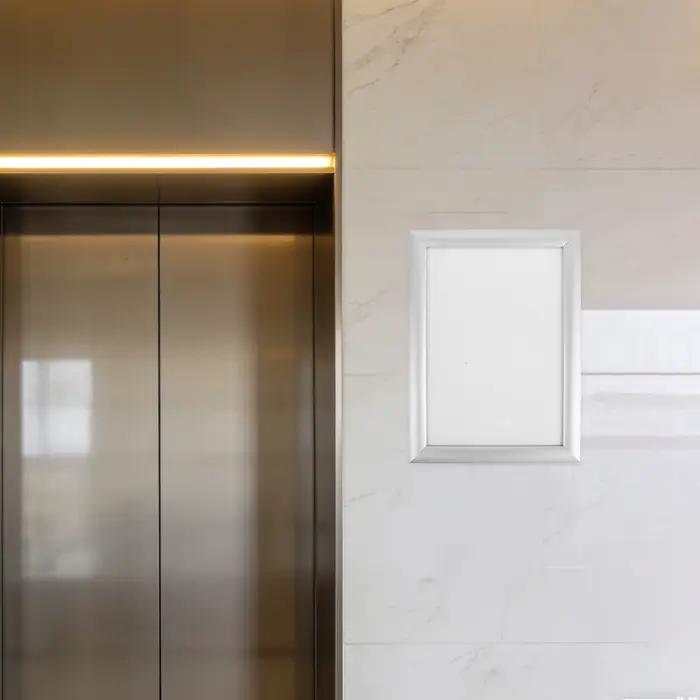 Cadre photo publicitaire pour ascenseur et bureau