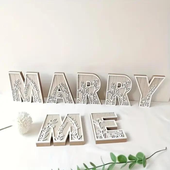 Ensemble de décoration murale avec lettres de l'alphabet en bois
