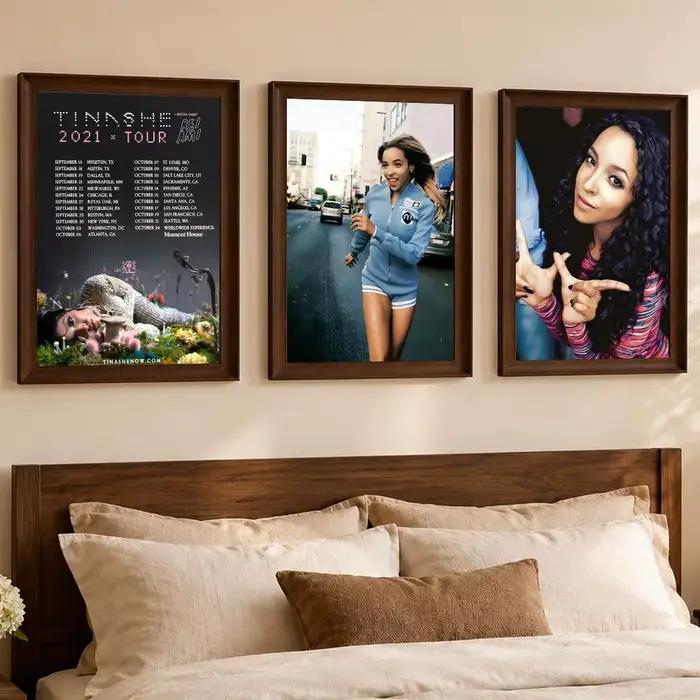 Affiche autocollante Singer T-Tinashe