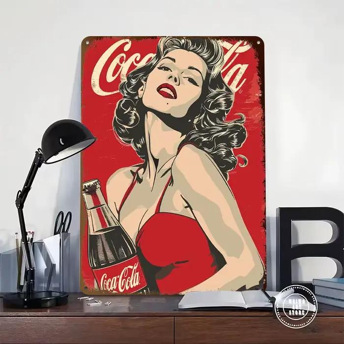 Affiche métallique rétro Coca-Cola Pin-Up Girl