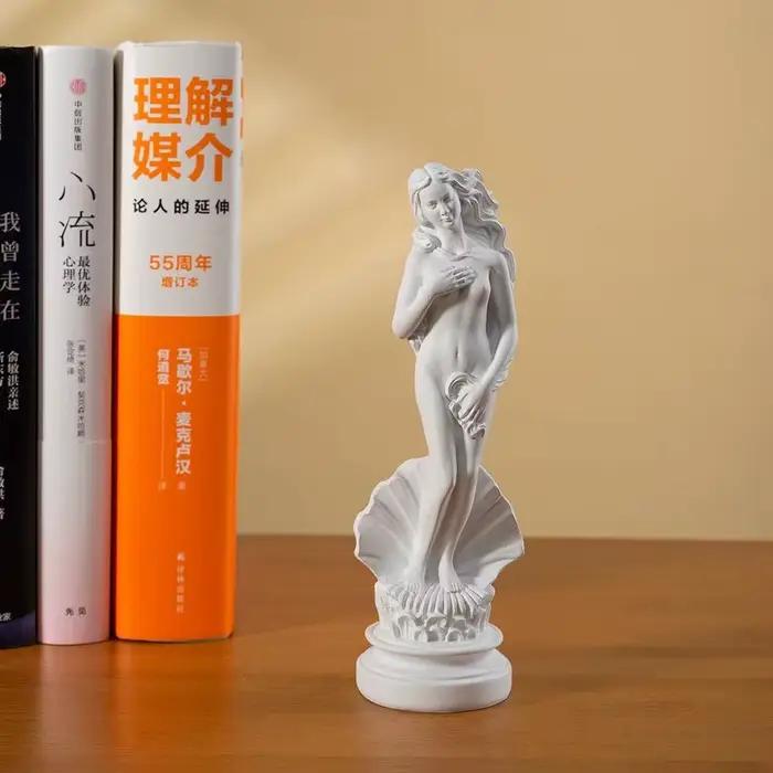 Statue d'Afrodite la mythologie grecque déesse de la beauté