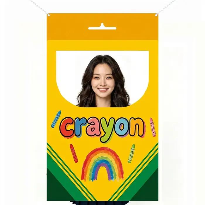 Cadre de photomaton en forme de boîte de crayons arc-en-ciel