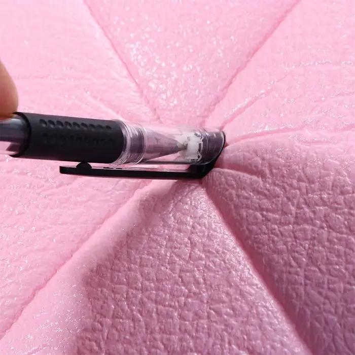 Autocollants muraux en mousse auto-adhésifs pour salle de bain